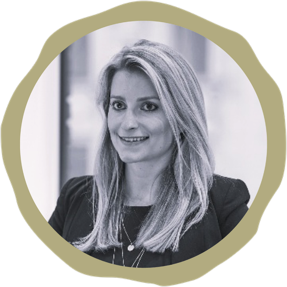 Christina Hardy headshot